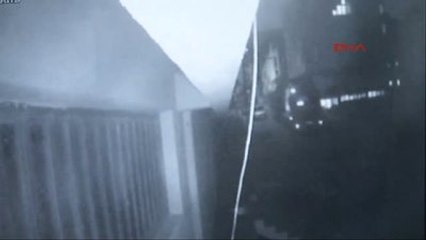 Tır Dehşeti Kamerada: Tır Kaydı Sürücüsü Peşinden Böyle Koştu