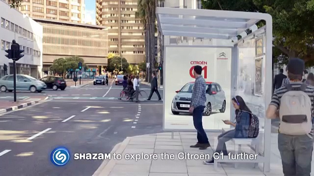 Citroen C1 Magic Trick Ad 2015