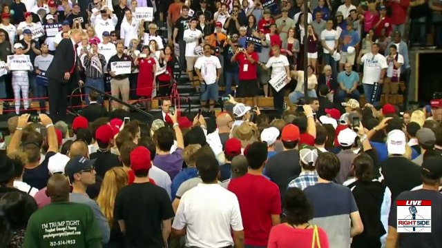Woman Faints at Donald Trump Rally in Orlando, FL (3-5-16)