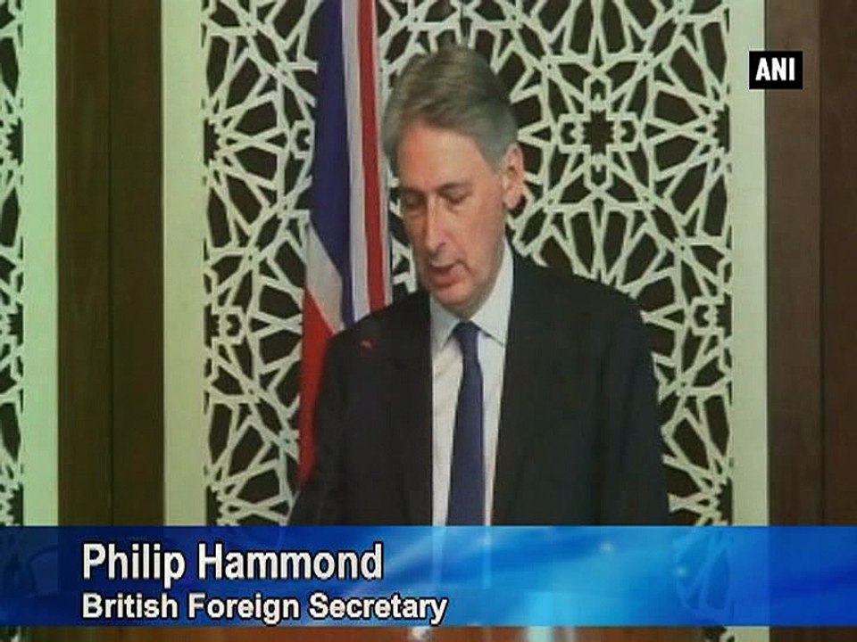 British Foreign Secretary urges India, Pakistan to resume dialogue process