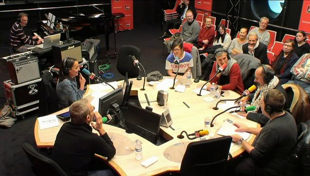 Nagui imite Yves Montand