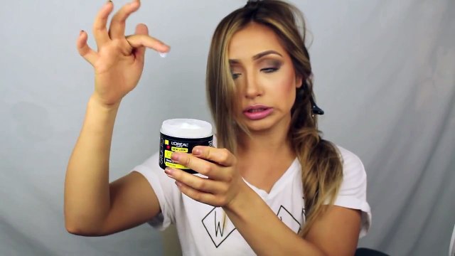 Svake noći, ona na kosi uvrće 12 čvorova . Već narednog jutra, ona izgleda fantastično!