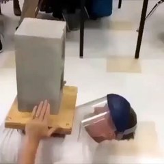 Video Lucu Bikin Ngakak, Gak Pakai Pengaman Sih