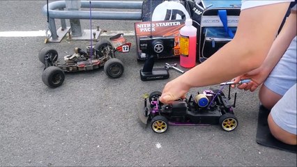 HPI RS4 and Thunder Tiger Tomahawk Nitro RC Cars