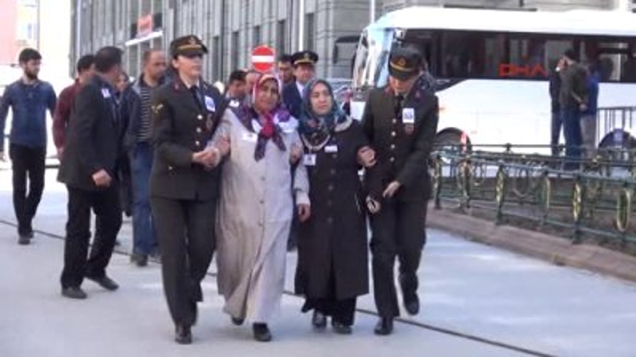 Eskişehir Şehit Uzman Çavuş Eskişehir'de Toprağa Verildi-2