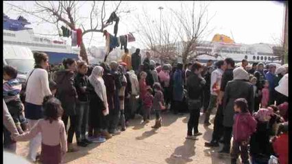 Más de 40.000 personas están ya atrapadas en Grecia ante una frontera sellada