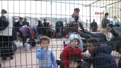 Dikili Açıklarında 52 Mülteci Yakalandı