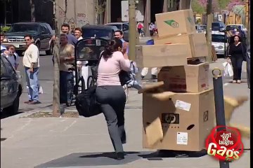 JFL Hidden Camera Prank_ Box monster