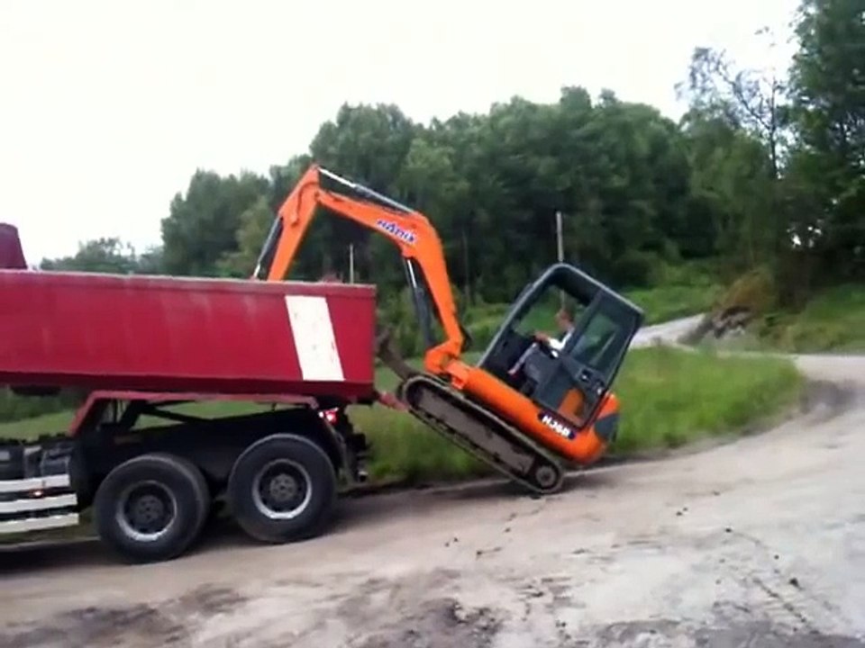 How to get the digger on to the truck fast