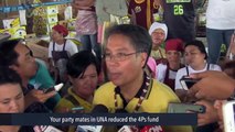 Roxas hits Binay for flip-flopping on the 4Ps