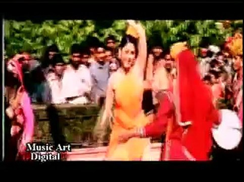 APNA SAMAJH KE TUMHE DIL DIYA THA MAGAR TUMNE DIL KE TUKRE KIYE