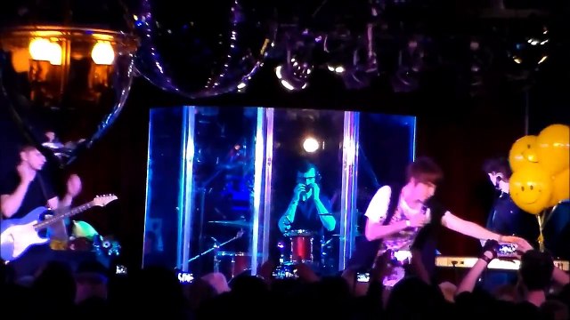 «VeNir» А.Бон (Москва, «16 тонн», 6.03.2016) (Nina Maslennikova)