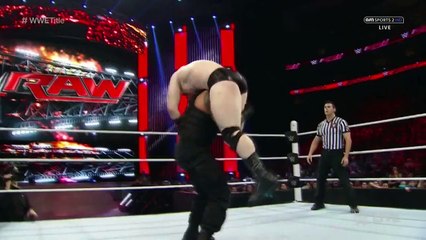 WWE RAW: Roman Reigns vs Sheamus Campeonato WWE Mundial Pesado.