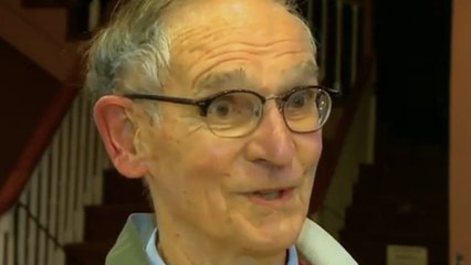 Old Man Finds His Wallet After 70 Years