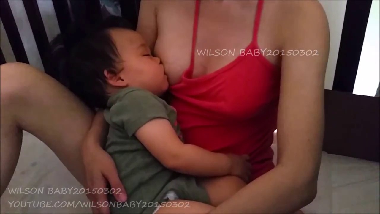 BREASTFEEDING SLEEPY BABY FALLING ASLEEP SO PEACEFULLY DAY309 母乳