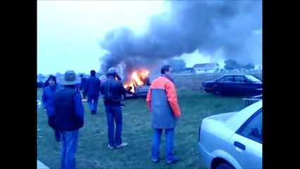 LiPo battery sets car on fire