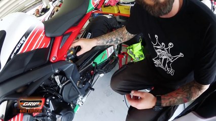 Triumph T-CUP Hockenheim 2015 _ GRIP - BIKE-EDITION