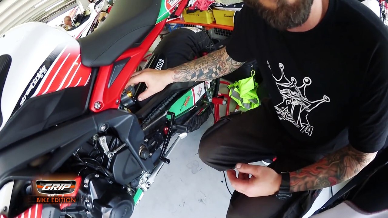 Triumph T-CUP Hockenheim 2015 _ GRIP - BIKE-EDITION