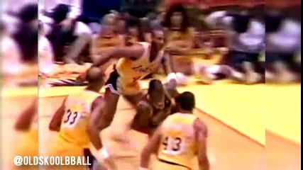 Michael Jordan's One Handed Tomahawk : Mike Tyson Goes Crazy  Biggest Boxers