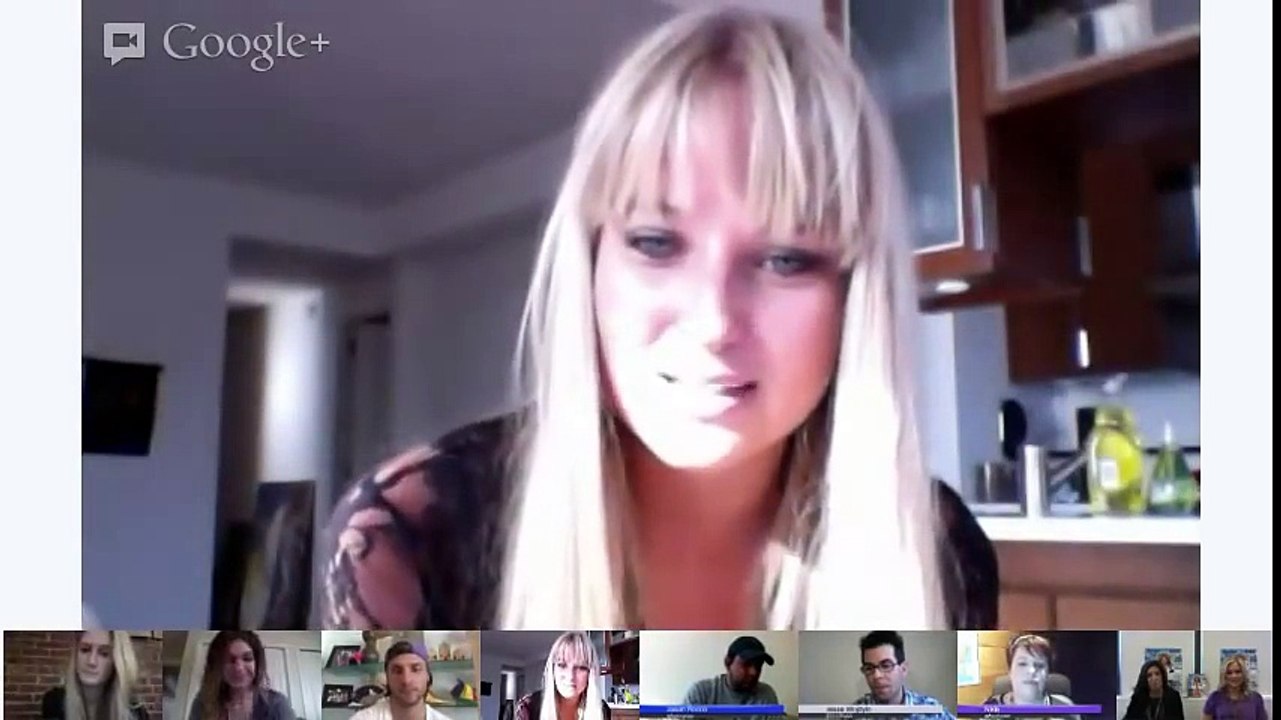 Hangout with the SI Swimsuit Editors