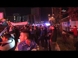 Fenerbahçe kafilesi Samandıra'da şampiyon gibi karşılandı
