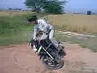 WoW+Superb+Stunt+through+Bike