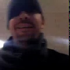 Donnie Wahlberg Bubble tweet 12-17-09 Bubbleguests