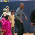 Le Président Barack Obama danse en Alaska