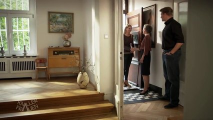 Willkommensgeschenk - Knallerfrauen mit Martina Hill | Die 3. Staffel