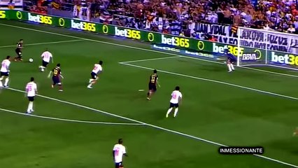 Lionel Messi ● Ultimate Tiki -Taka Skills -- HD