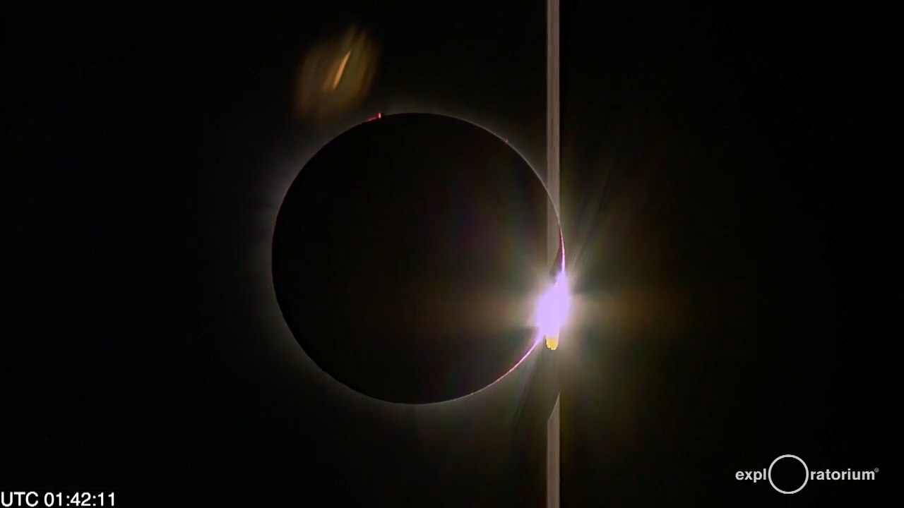 Eclipse totale de Soleil en Indonésie