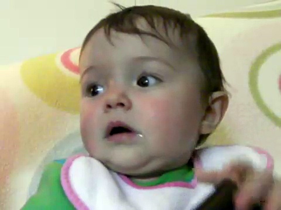 A-p-p-e-l-l-e-M-a-m-a-n-&-r-o-u-s-p-e-t-e-u-n-p-e-u