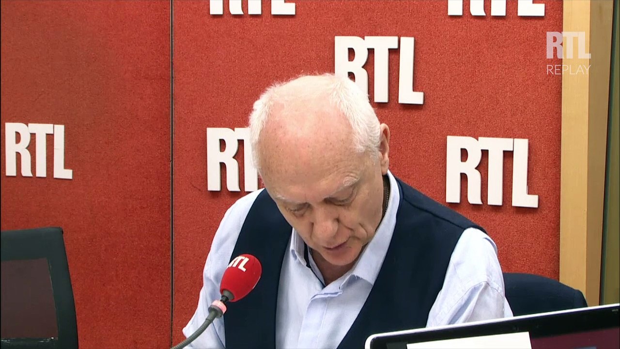 Pédophilie : "Monseigneur Barbarin doit démissionner", lance Nicolas Domenach