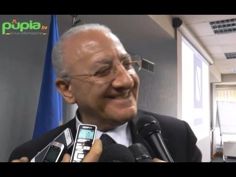 Napoli - Brogli Primarie, De Luca: Sono solo babbarìe! (08.03.16)