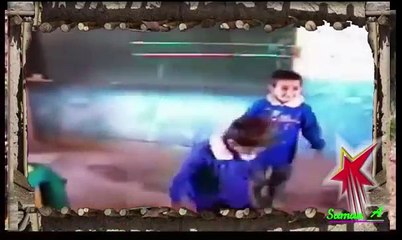 اجرای ترانه سرود بسیار زیبای کردی توسط  کودک خردسال