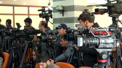 Diyarbakır Demirtaş Fezlekelerin Meclise Gidişi Normal Prosedür.