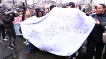 Etudiants et lycéens dans la rue