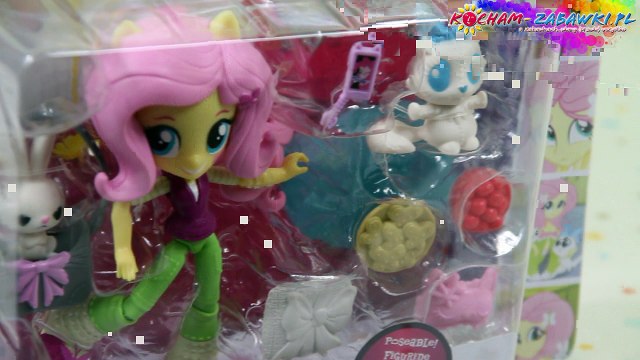 MLP - Equestria Girls Minis - Fluttershy Slumber Party Set / Piżamowe Party Fluttershy - B6358