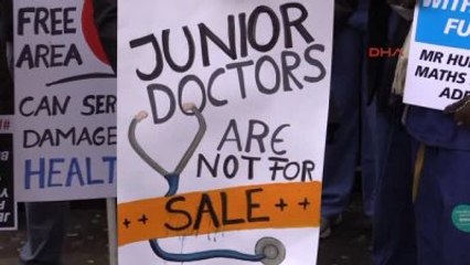 İngiltere'de Doktorlar Üçüncü Kez Grevde