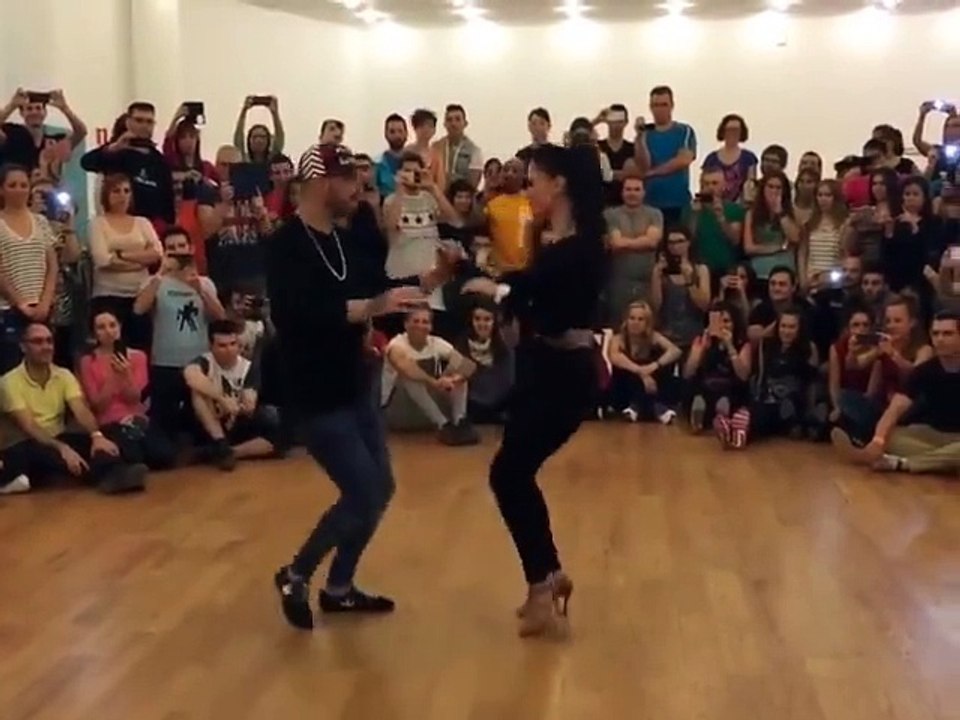 Amazing Dance Performance