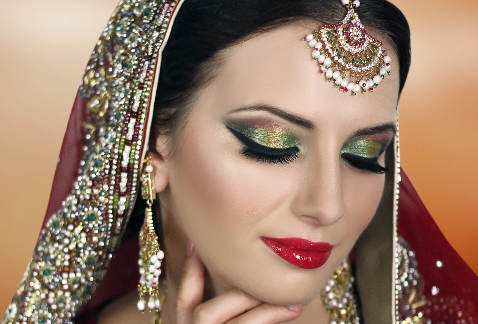 Pink And Gold Smokey Eyes Glam Indian_Pakistani Bridal Makeup ...