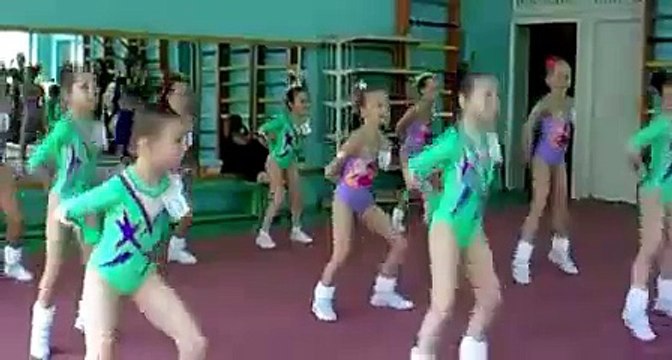 Детская аэробика. Спортивные танцы деток