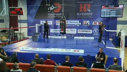 ЖЕСТЬ!! удар рукой больше тонны!!