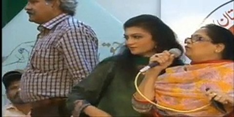 A Woman Bashing Mustafa Kamal & Party Live In Nine Zero