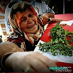 Aklım onda kaldı Yüreğimi o yaktı - Allah onları sever Onlar