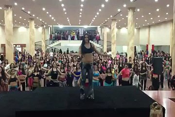 Alla Kushnir Guides People Dance