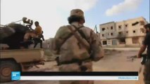 القوات الليبية الموالية للحكومة المعترف بها تتابع التقدم في بنغازي