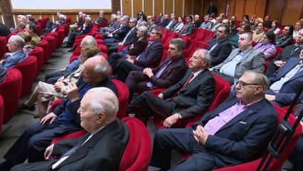 Fiti: Maqedonia e zhytur në një ndër krizat më të thella