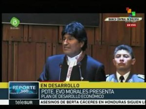 Bolivia: Evo Morales aprueba plan de Desarrollo Económico 2016-2020