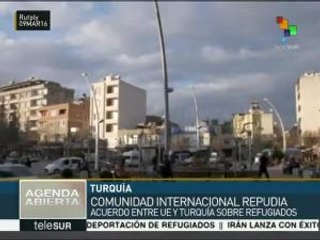 Critica el mundo a Turquía y la UE por su acuerdo migratorio